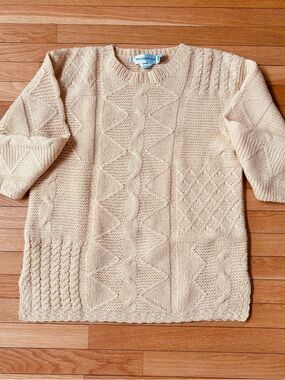 The Eagle’s Eye 100% Wool Hand Knit Sweater Size L Yellow Detail At Hem W/Slit